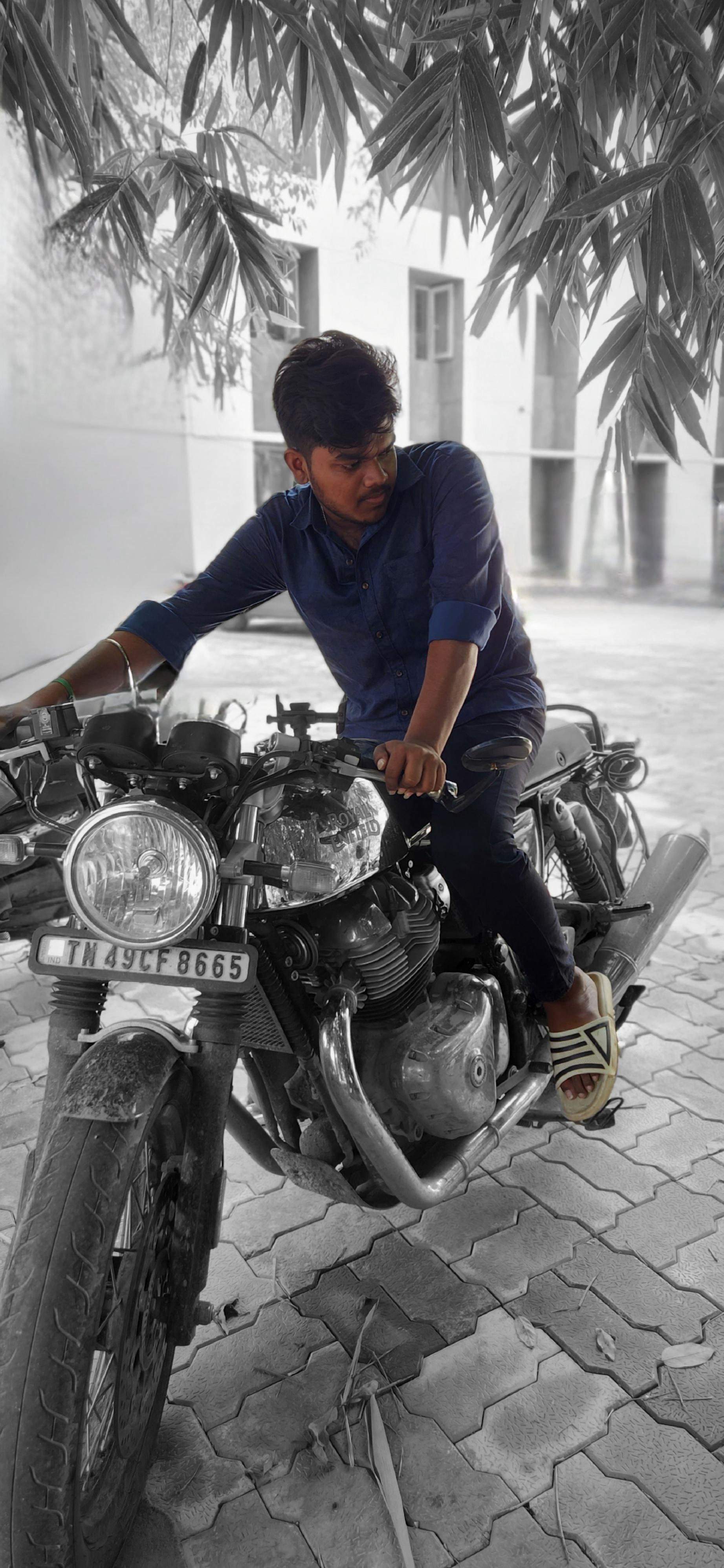 Siva C
